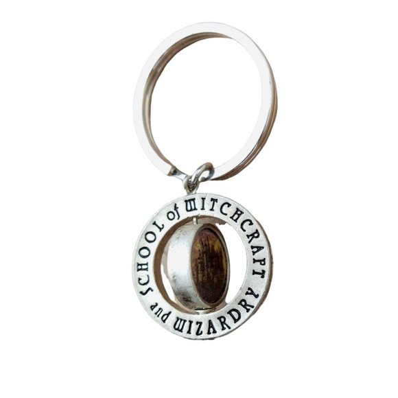 Harry Potter Hogwarts Vintage Keychain Pendant Spinner Wizard Spin Double Sided - Picture 4 of 6